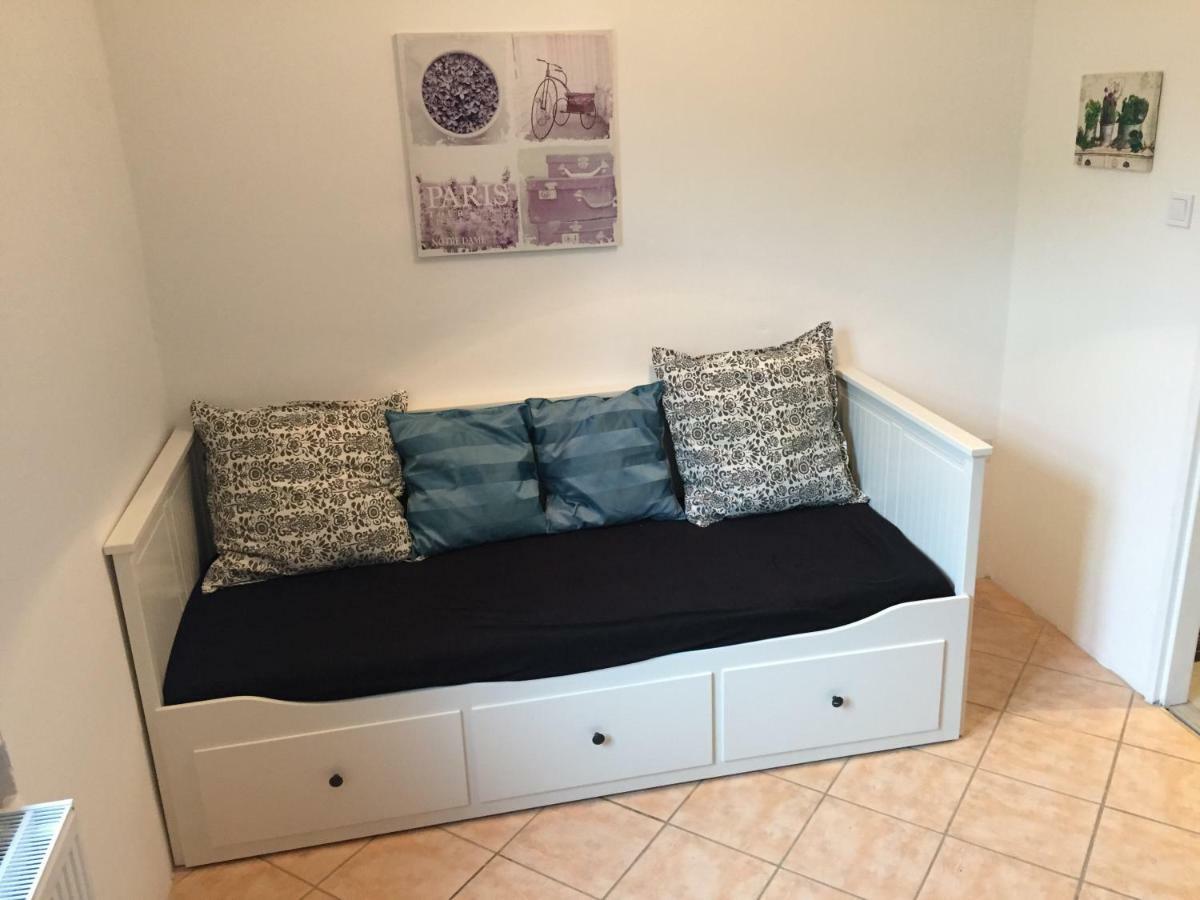 Apartman Papousek Apartment Znojmo Luaran gambar